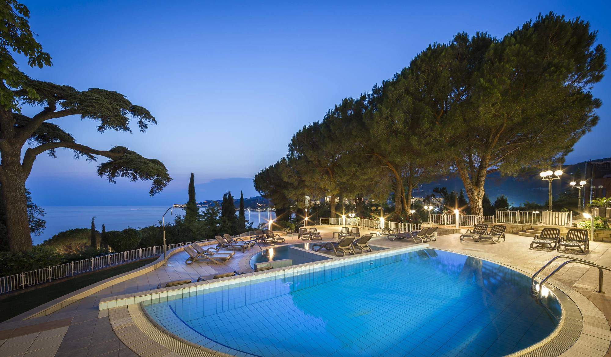 Remisens Premium Casa Rosa Hotel Portorož Buitenkant foto